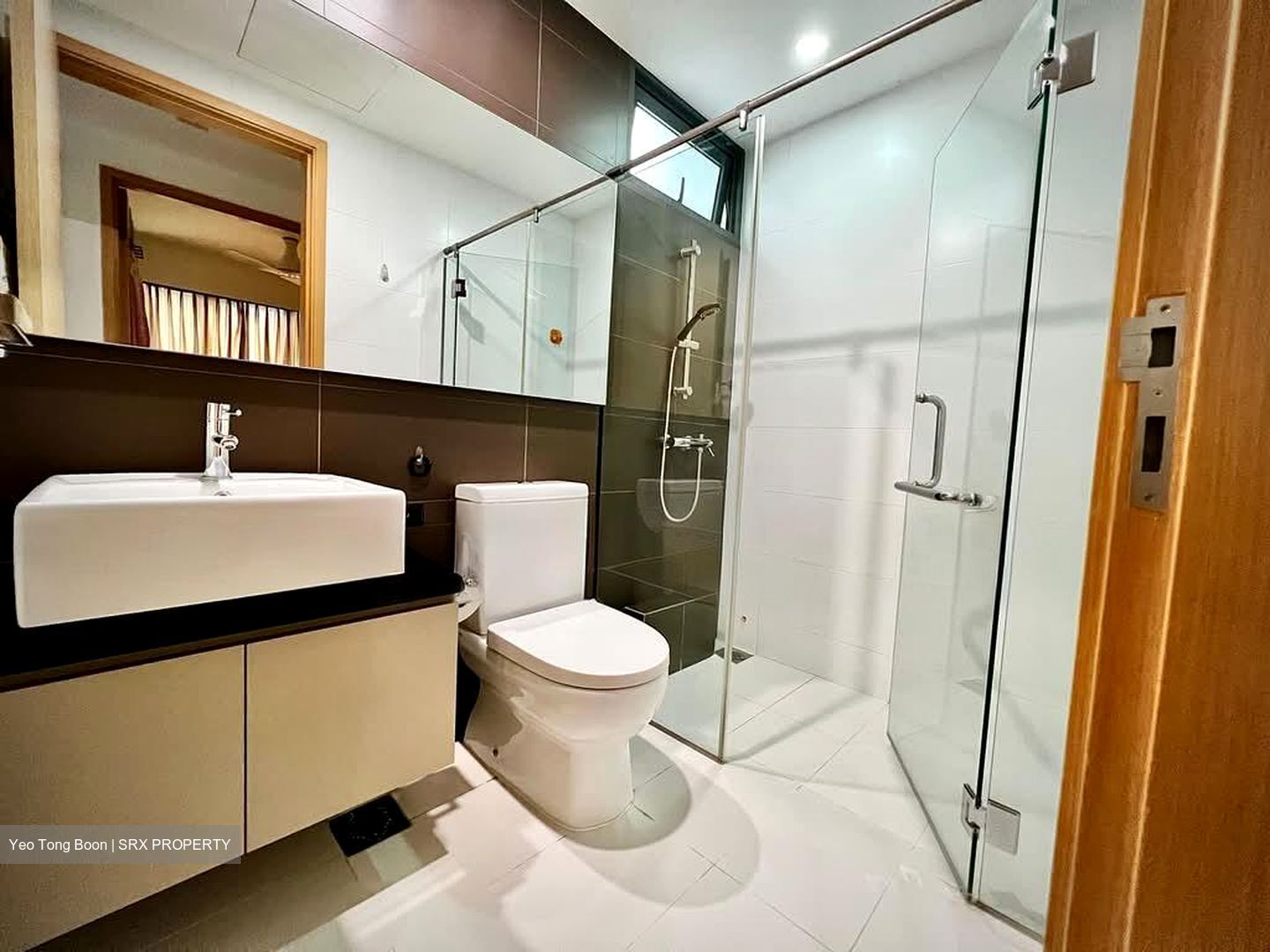 Esparina Residences (D19), Condominium #563607921